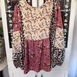 ODDY Multicolor Floral and Animal Print Blouse